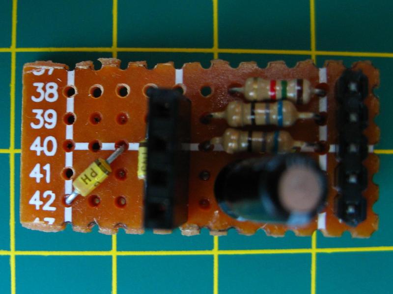 V-USB development board with USB connector